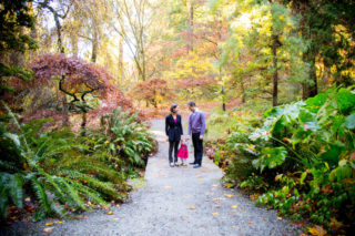 Family Photo Session at the Seattle Arboretum by Mariah Gentry Photography